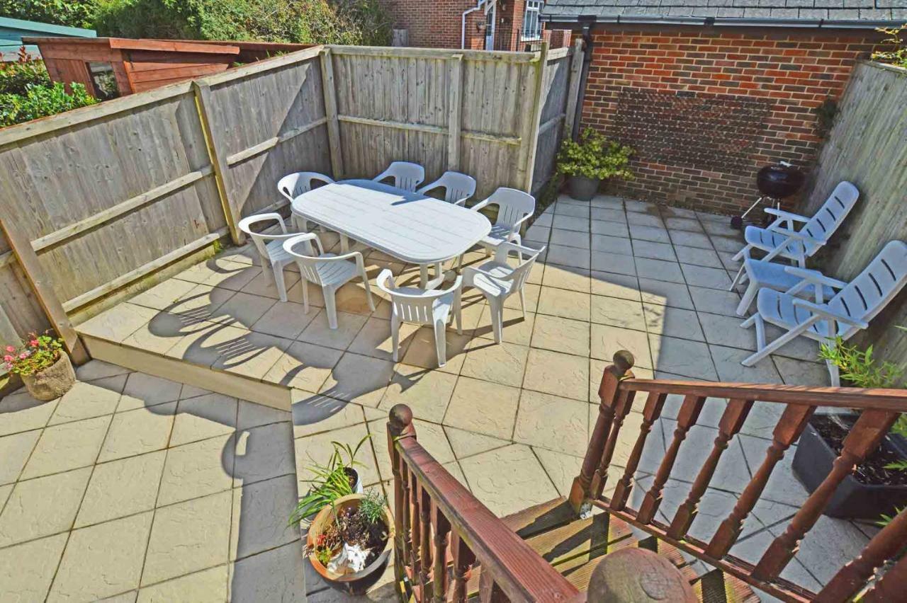 Mountfield Villa Freshwater Exterior photo